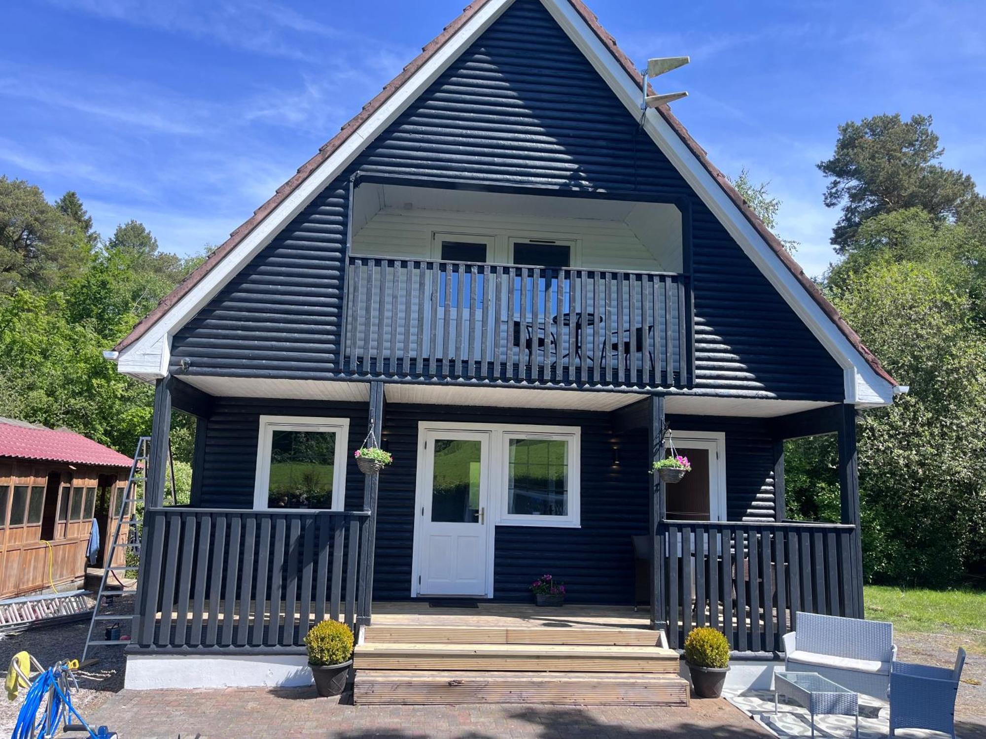 Cosy Lakeside Chalet With Option To Add Private Hot Tub Duneena Extérieur photo
